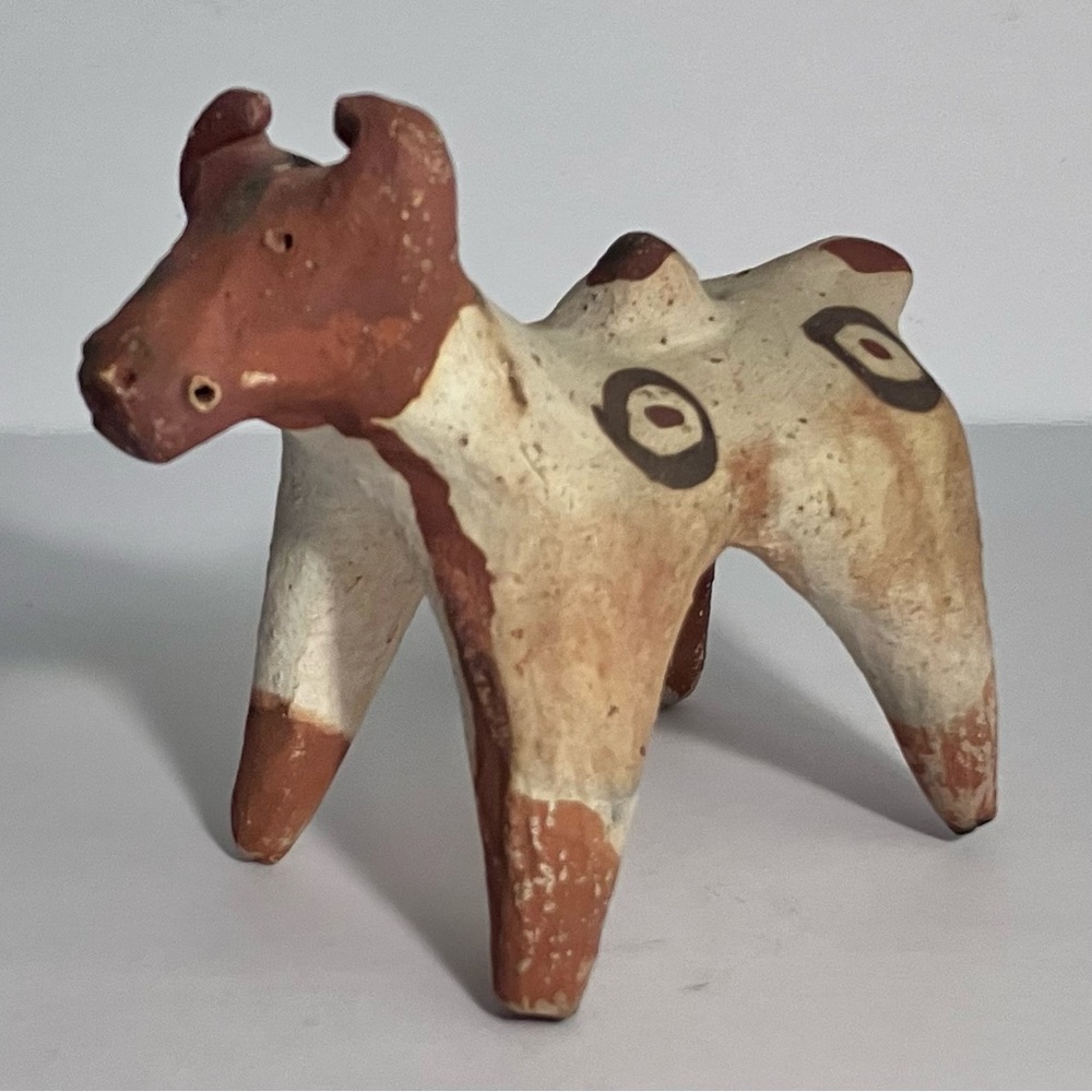 FOLK ART TERRACOTTA Bull Figure / VINTAGE Good Luck Charm / PRE-COLUMBIAN Style